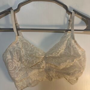 PINK Victoria's Secret Cream Lace Bralette